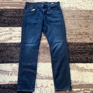 Brand new Hudson jeans!! Never been worn outside.